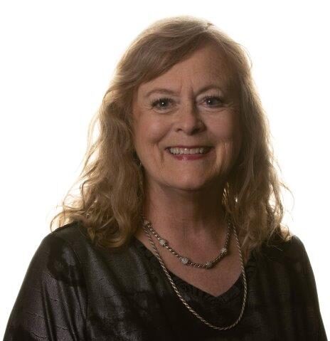 Donna L. Green, Texas Real Estate Broker and Certified Real Estate Appraiser at D. Green & Associates in Marble Falls, TX